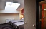 Альпийский Новый год 2023 в отеле УТЦ Кавголово - Стандарт M TWIN .Двухместный номер с двумя кроватями и мансардным окном.
